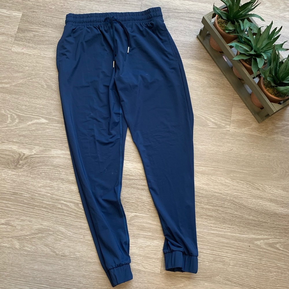 BRAND NEW ZYIA JOGGERS